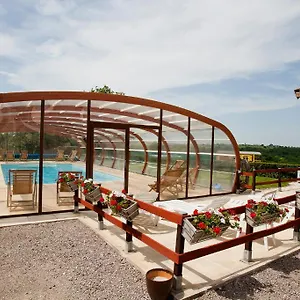 domaine-des-grandes-cotes.hotels-rhonealpes.com/
